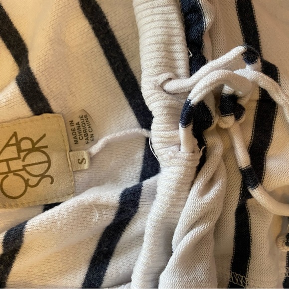 CHASER•2 piece sweater/short set - Picture 6 of 8